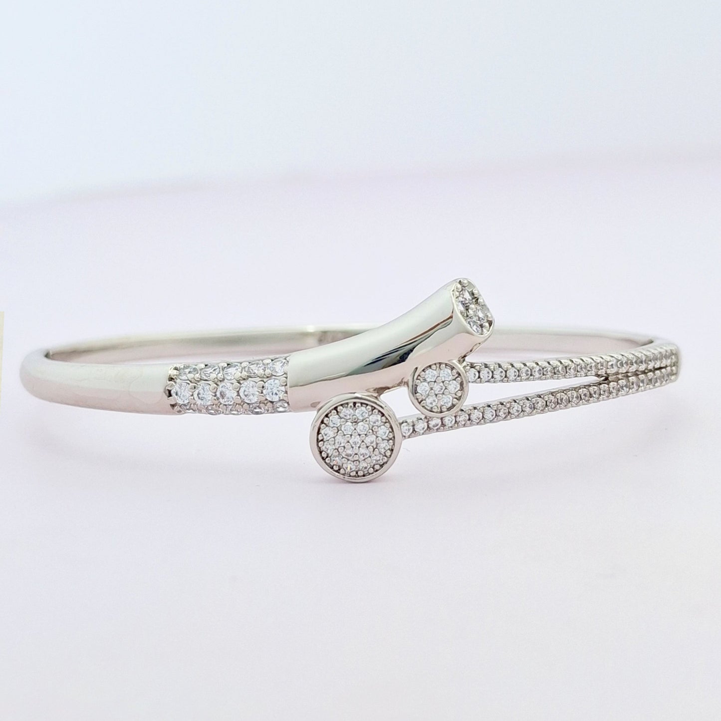 Graceful Twin - Circle Kada Bracelet - Kaanke