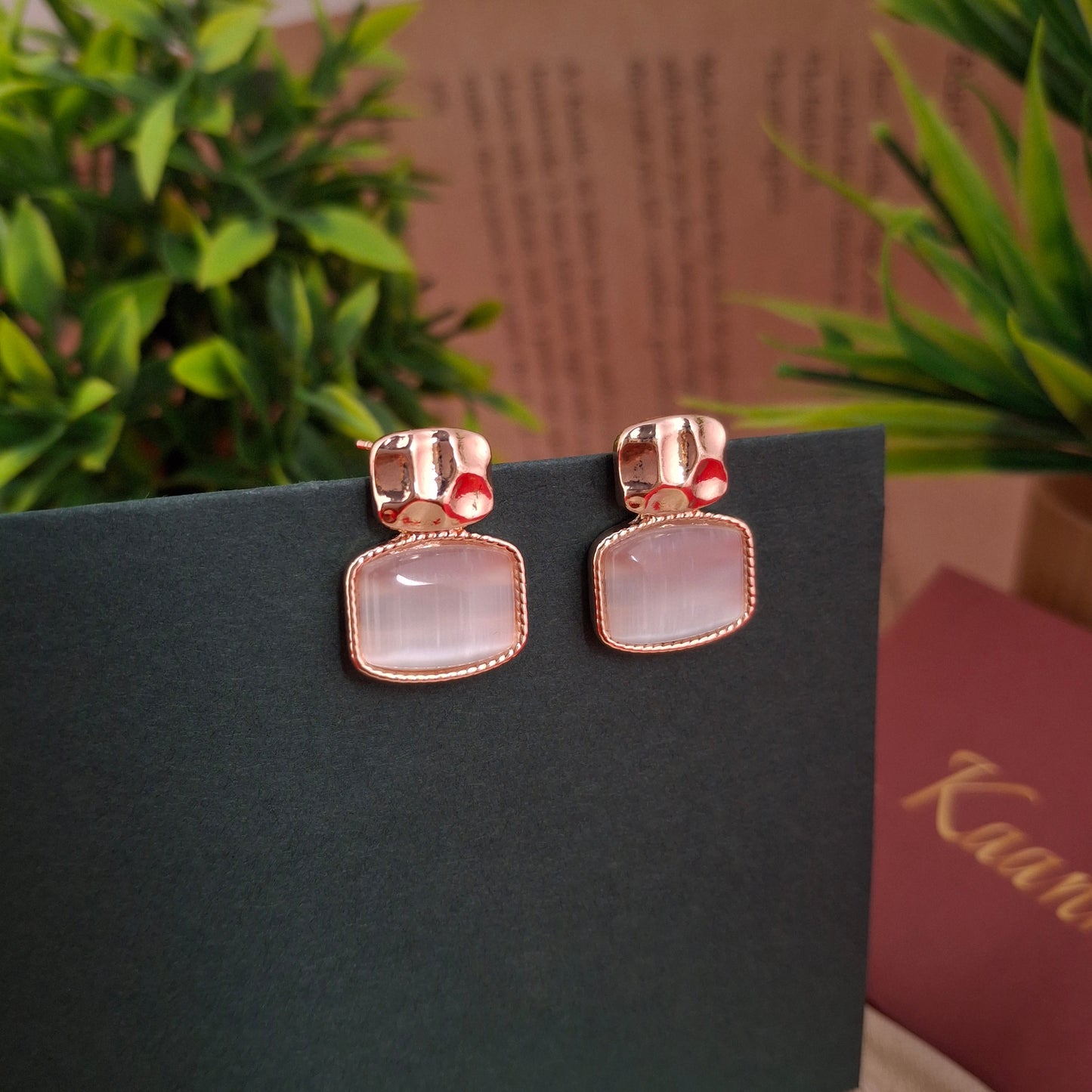 Timeless Elegance Studs - Kaanke