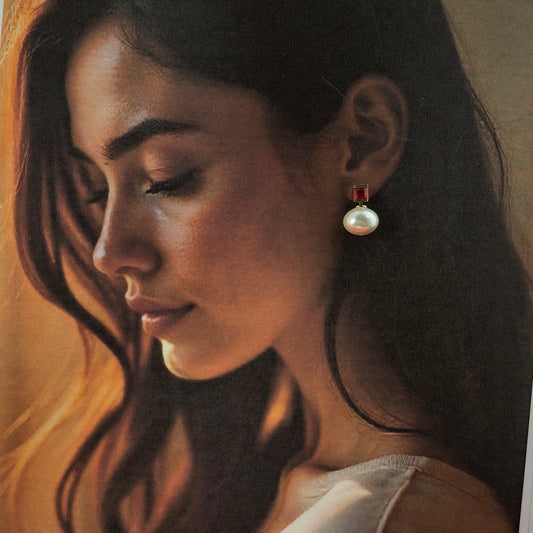Oval Pearl Drop Earrings - Kaanke